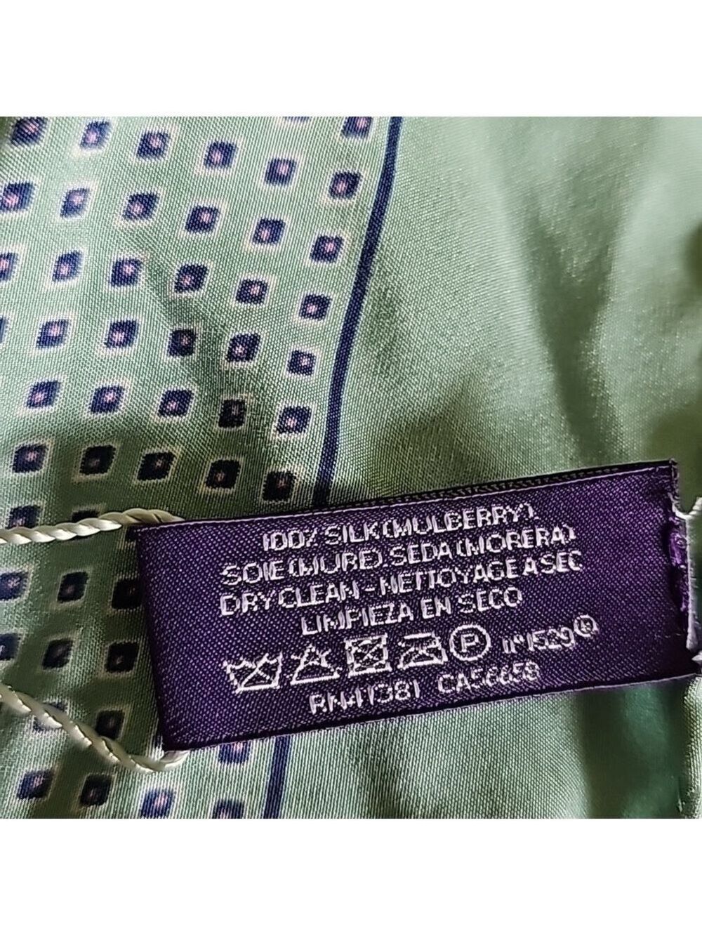 Ralph Lauren Purple Label Silk Pocket Square Handkerchief New - Picture 2 of 3